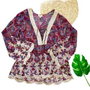 Umgee Paisley Crochet Boho Bell Sleeve Lace Up Detail Blouse Size Small